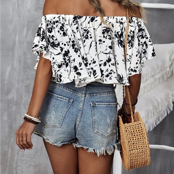 Shein Floral Print Off Shoulder Flowy Crop Blouse - Picture 2 of 5